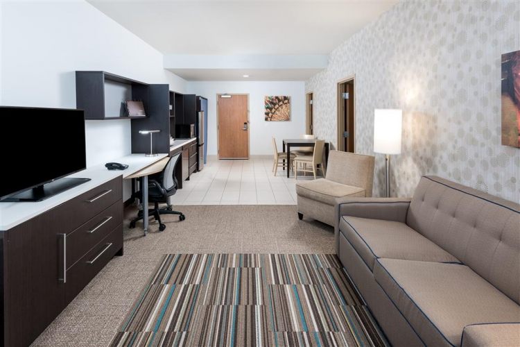Home2 Suites By Hilton Ft. Lauderdale Airport-Cruise Port , FL 33004 near Fort Lauderdale-hollywood International Airport View Point 11