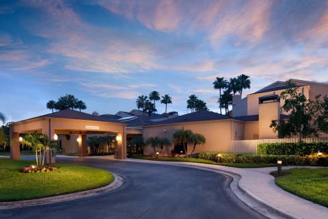 Courtyard St. Petersburg Clearwater , FL 33762 near St. Petersburg-clearwater International Airport View Point 1