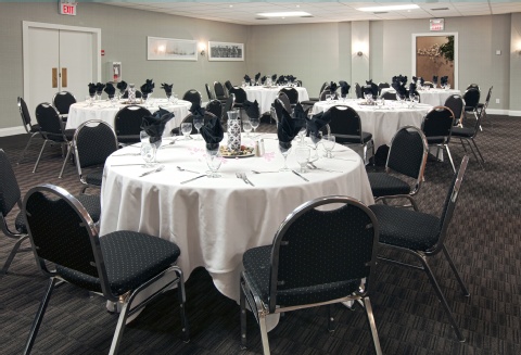 Sandman Hotel & Suites Kelowna , BC V1Y 6G8 near Kelowna International Airport View Point 2