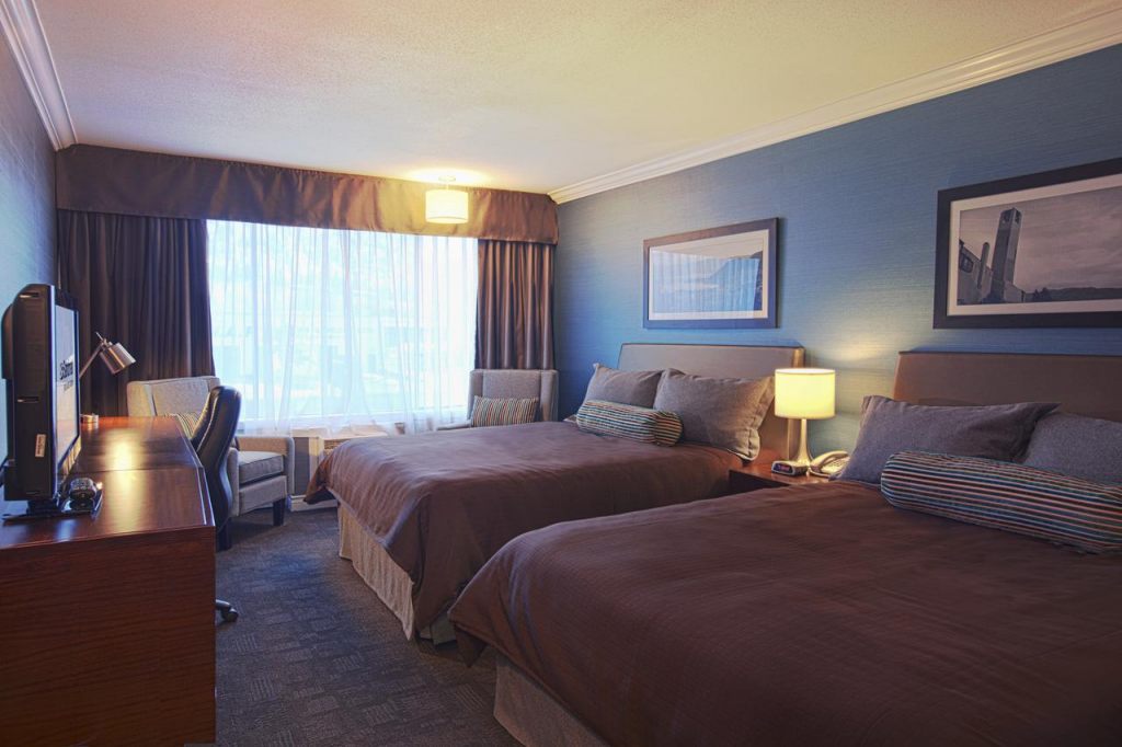 Sandman Hotel & Suites Kelowna , BC V1Y 6G8 near Kelowna International Airport View Point 4