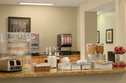 Developer Inn & Suites Airport JAX, a Baymont by Wyndham , FL 32218 near Jacksonville International Airport View Point 5