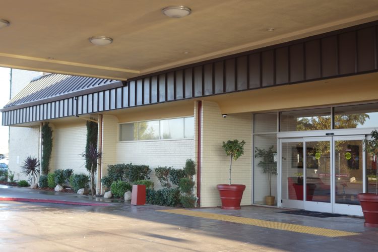 Ramada Sacramento , CA 95821 near Sacramento International Airport View Point 2
