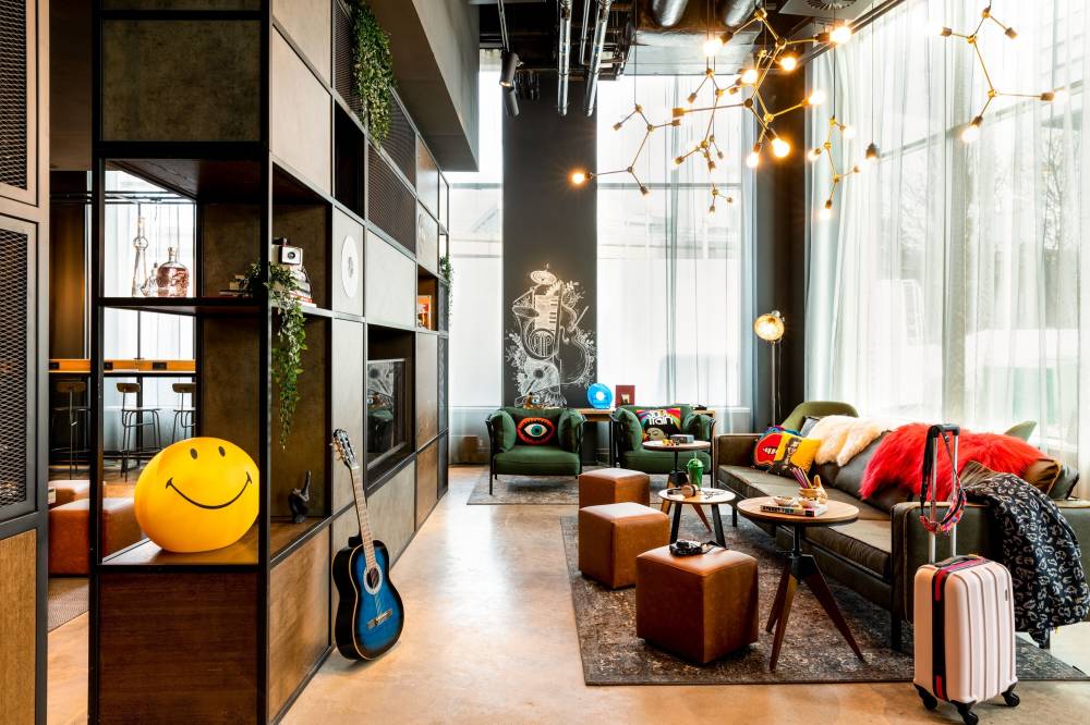 Moxy Glasgow Sec 9